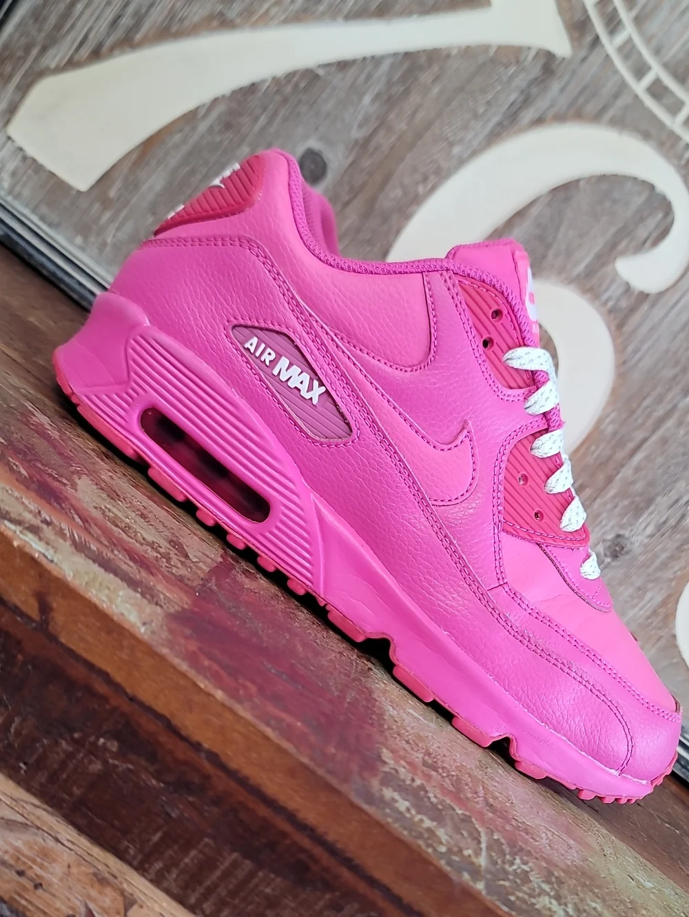 🔥 Nike Air Max 90 LTR 'Laser Fuchsia' Wmns 8.5 Good Cond. Fast Shipping